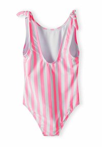 Maillot de bain une pièce rayé rose et blanc avec des bretelles nouées, décolleté rond et tissu lisse et léger.