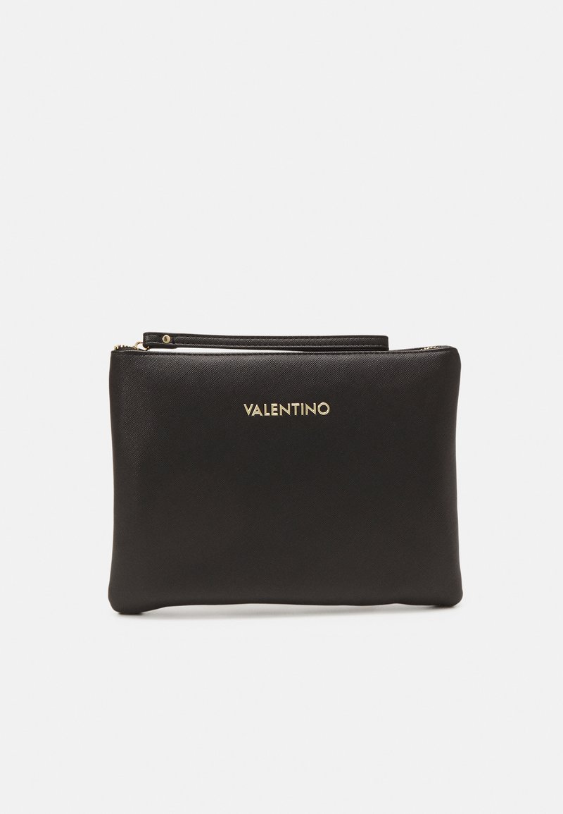 VALENTINO Pochette 'Arpie' in Beige | ABOUT YOU VALENTINO Pochette 'Arpie' in Beige | ABOUT YOU