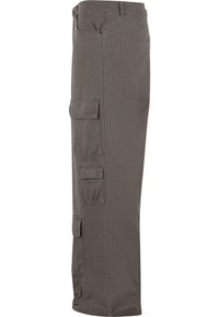 Cargo-Hosen in einem gedämpften Grau, mit mehreren Seitentaschen, geradem Schnitt und strapazierfähigem Baumwollmaterial. Die Textur ist glatt und robust.
