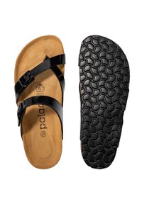 Sandali sintetici neri con due cinturini regolabili, soletta in sughero e suola in gomma con motivo. Presentano una fibbia per una vestibilità sicura.