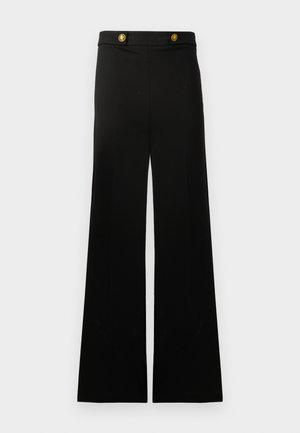 Pantalons larges noirs en tissu lisse, avec une taille haute et deux boutons dorés sur le devant.
