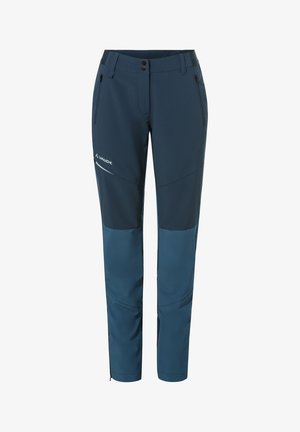 Marine outdoor broek met contrasterende donkerblauwe panelen. Bevat ritszakken aan de zijkant, een knoopsluiting en een logo aan de voorkant.