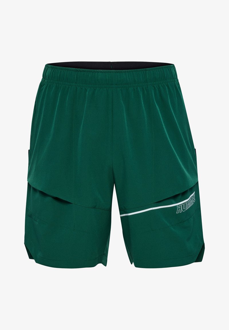 Shorts sportivi verde scuro con cintura elastica, tasche laterali e un accento orizzontale bianco vicino all'orlo. Texture leggera e liscia.