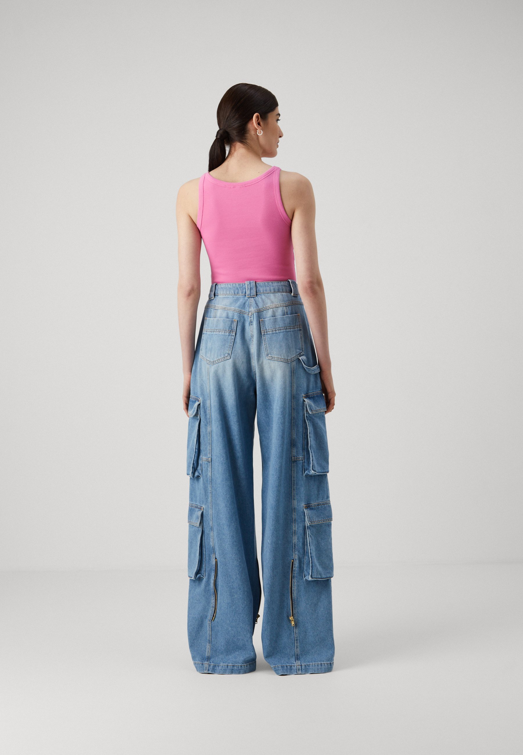 パンツ ELISABETTA FRANCHI Woman Pants Blue PA079 DC8 ELISABETTA FRANCHI Body blu da donna in georgette – Pavidas
