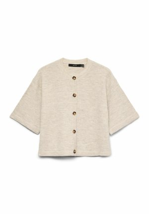 Cardigan beige clair à manches courtes en tissu tricoté. Il présente un col rond et sept boutons marron sur le devant.