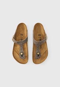 Καφέ σανδάλια με σχέδιο λεοπάρ, με υφή στο πέλμα, ρυθμιζόμενο λουράκι με χρυσή αγκράφα και στρογγυλή μαύρη λεπτομέρεια κουμπιού. Μέγεθος 38.