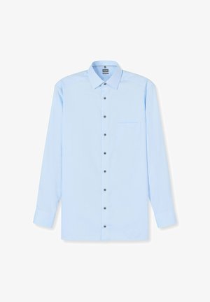 Hellblaues langärmeliges Hemd mit spitzem Kragen, sieben dunklen Knöpfen, einer einzigen Brusttasche und einer glatten Stoffstruktur.