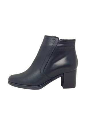 Stivaletti - black