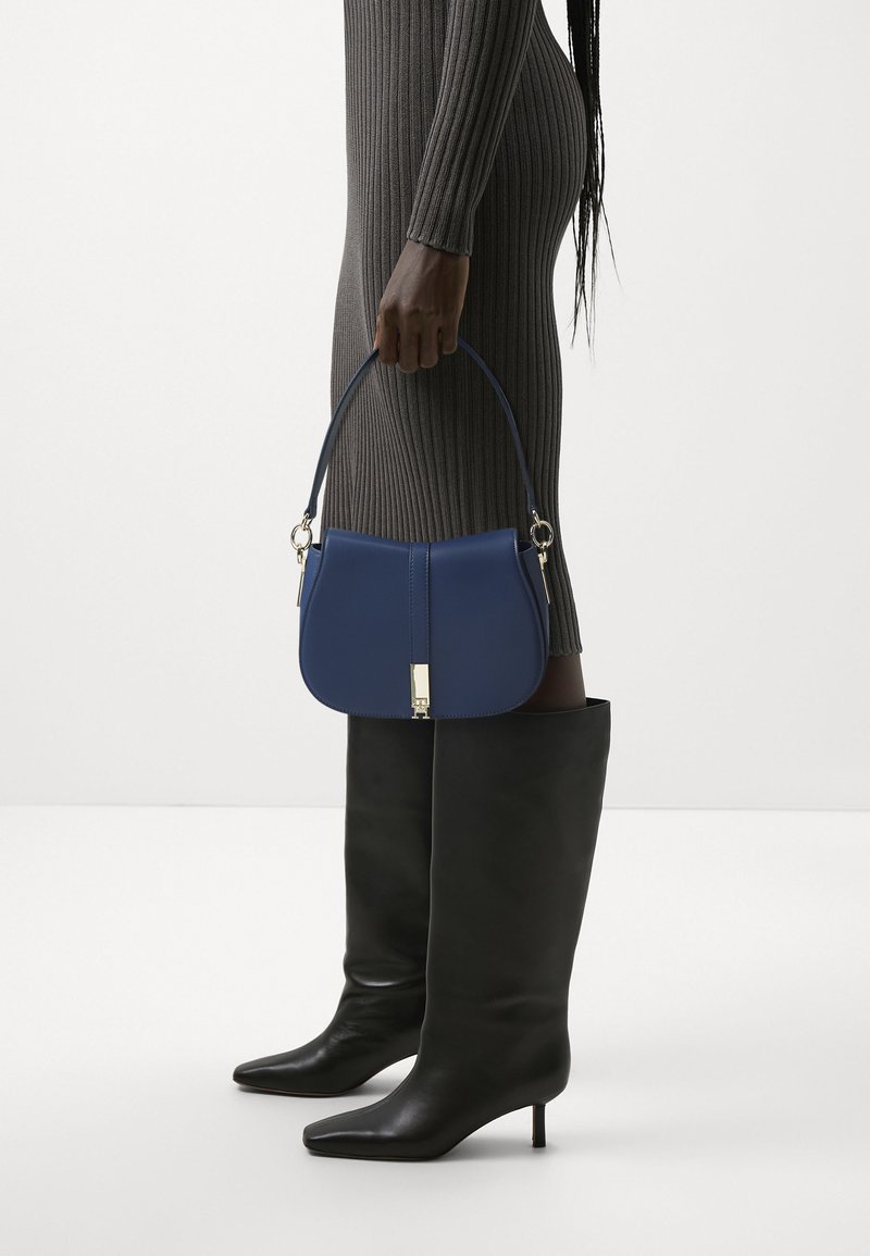 Tommy Hilfiger HERITAGE SADDLE BAG - Rankinė - fossil blue