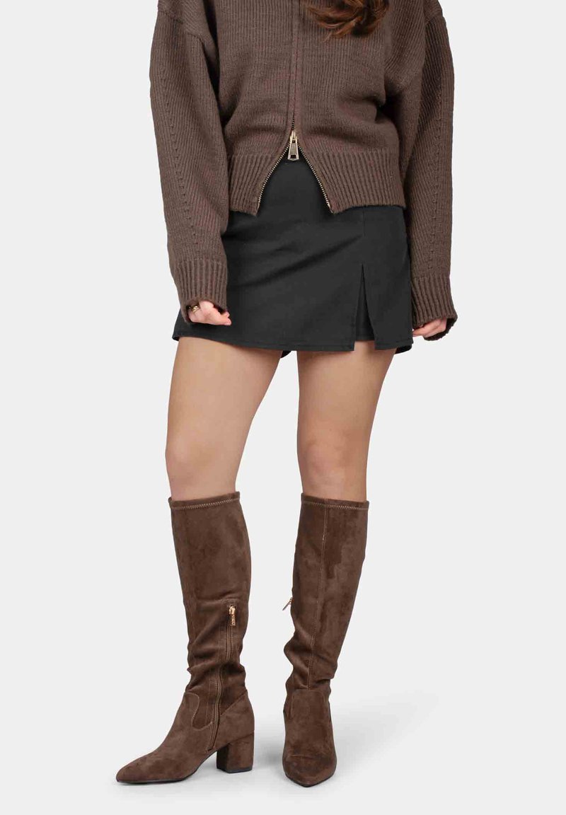 Stiefel Minirock