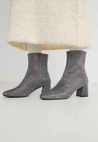 ONLY SHOES Botines - silver-coloured
