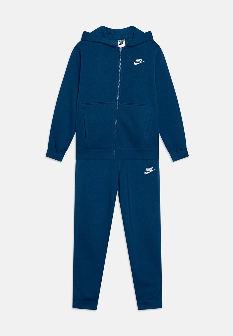 Nike Sportswear CLUB TRACKSUIT UNISEX SET Survêtement court blue/white/bleu ZALANDO.FR