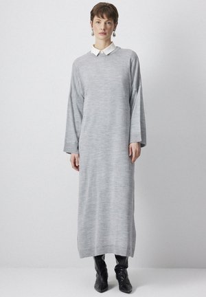 Rochie tricotată - gri