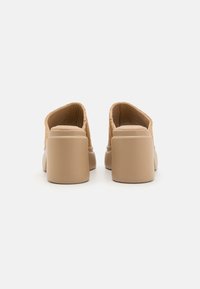 Nubikk VENGA SLIDE - Ciabattine con tacco - beige