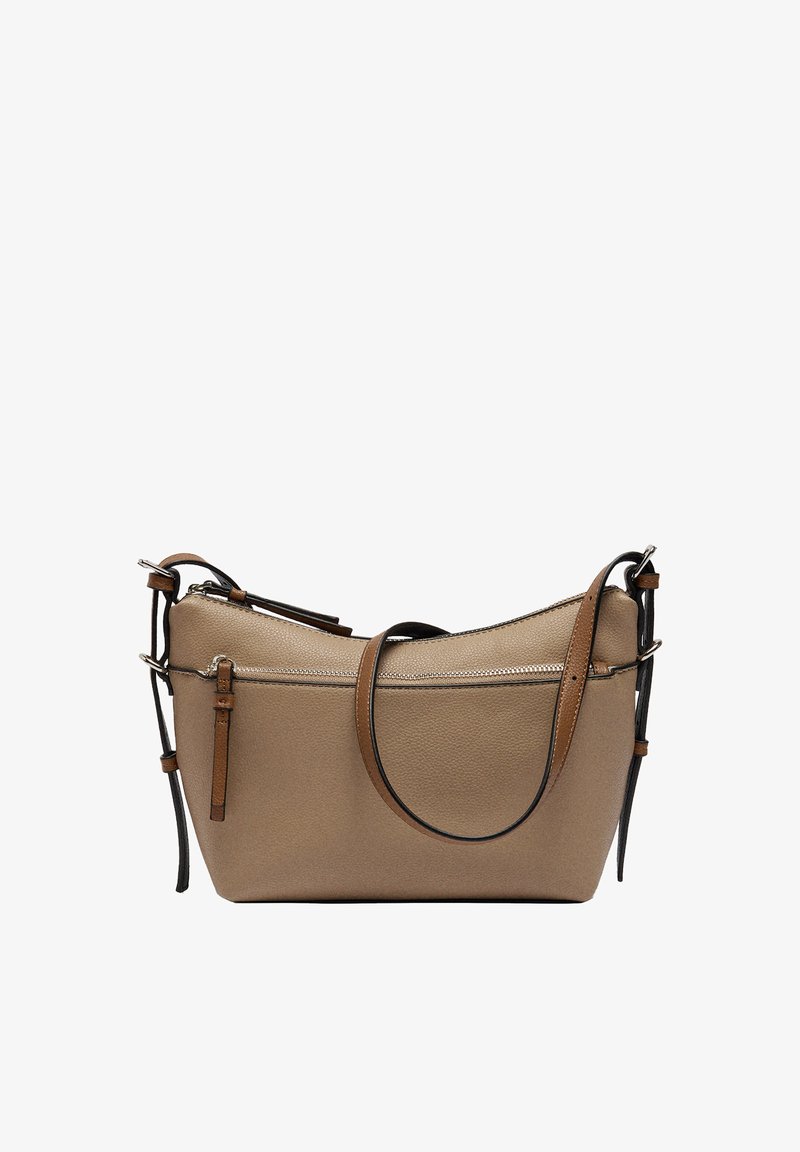 Beżowa torebka o fakturze z brązowymi skórzanymi akcentami, z zamkiem błyskawicznym na górze i regulowanymi paskami. Posiada dyskretną przednią kieszeń na zamek.