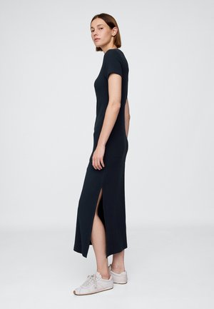 MODERN RIBBED MAXI - Haljina od žerseja - new classic navy