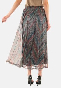 ONLY Falda acampanada - vert