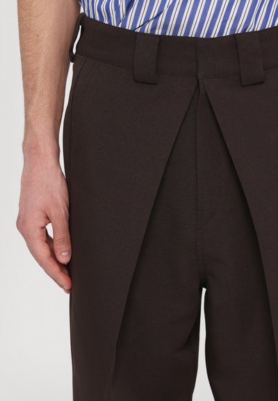 BLUEMARBLE WORK PANT - Broek - brown
