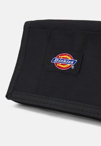 Thumbnail Image 4