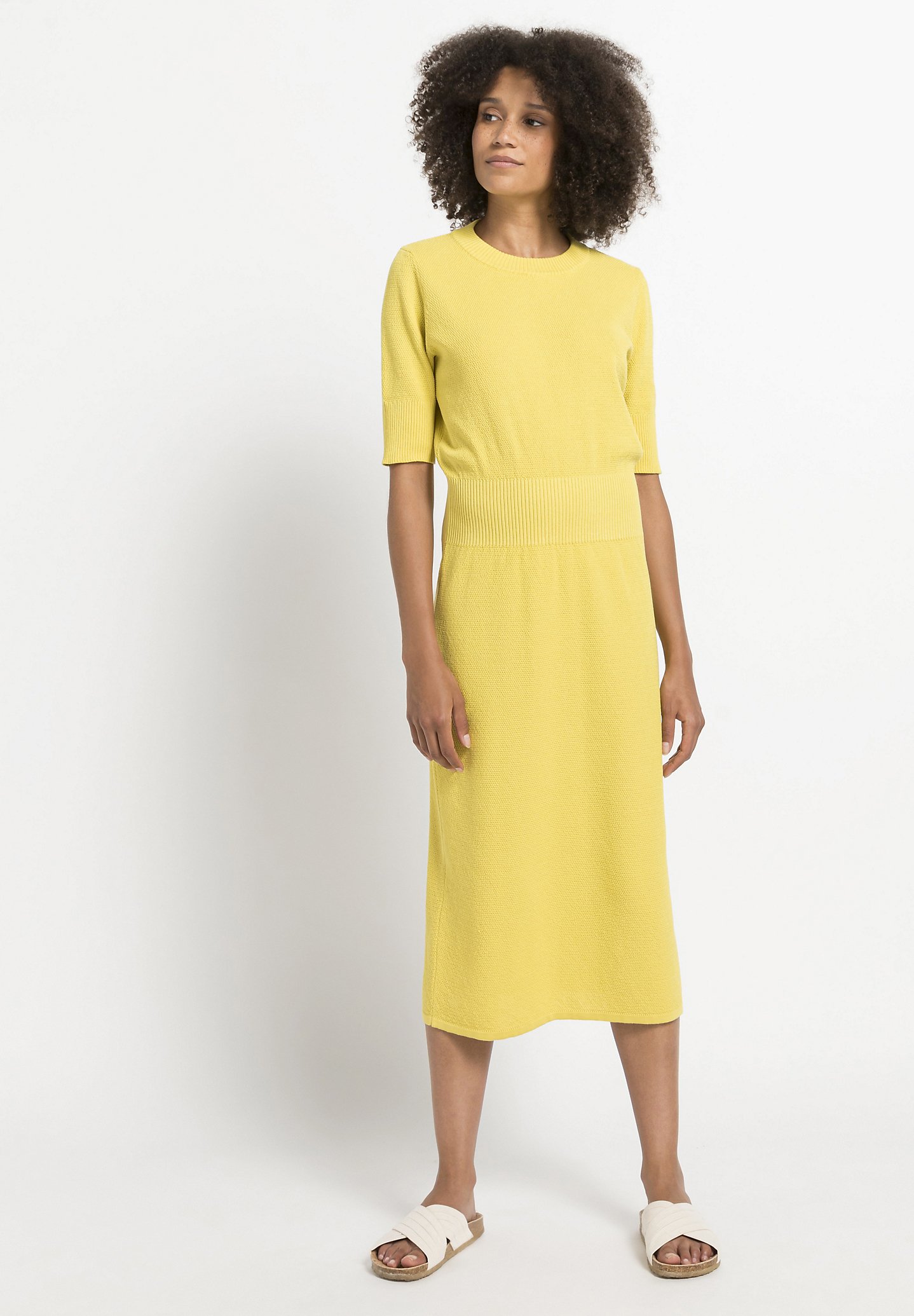 hessnatur Jumper dress - mimosa/yellow 