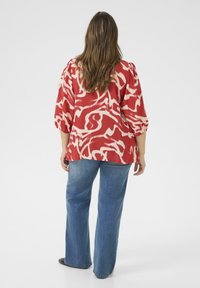 Kaffe Curve MAREN FRILL - Blouse - true red nature graphic