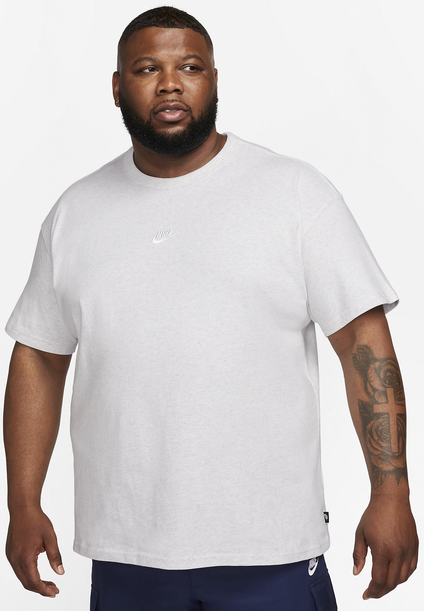 ★Nike★ Sportswear Premium Essential T-Shirt M Birch Heathe Nike - NIKE SPORTSWEAR PREMIUM ESSENTIALS TEE BIRCH HEATHER