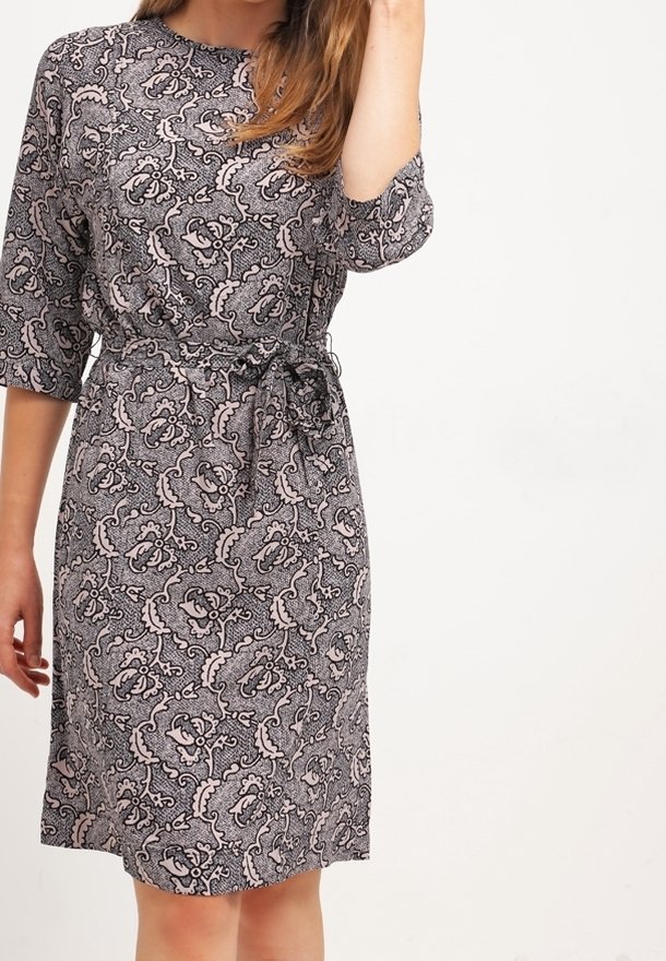 Noa Noa Vestido informal - grey