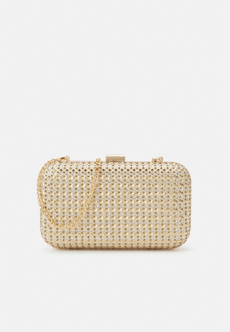 Pochette à forme rectangulaire, couverte de perles et strass dorés. Comprend une bandoulière en chaîne et une fermeture à fermoir métallique.