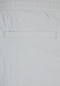 Thumbnail Image 9