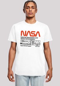 F4NT4STIC NASA CLASSIC SPACE SHUTTLE Print T-shirt white