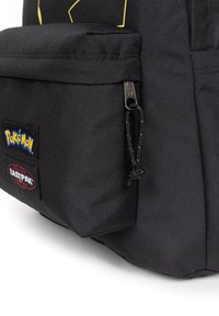 Eastpak DAY OFFICE UNISEX biały