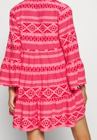 ONLY Vestido informal - light pink