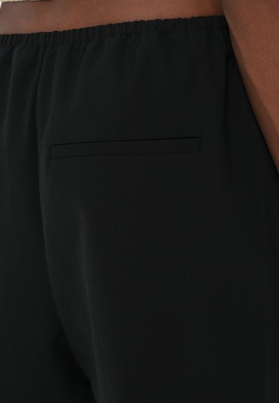 Main image 8, Enlarge