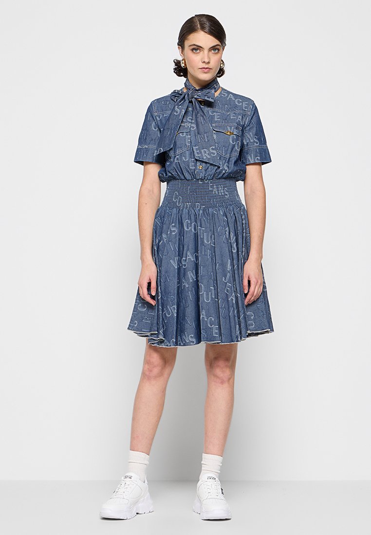 Versace Jeans Couture Jeansjurken blauw Versace Jeans Couture Jeansjurken blauw