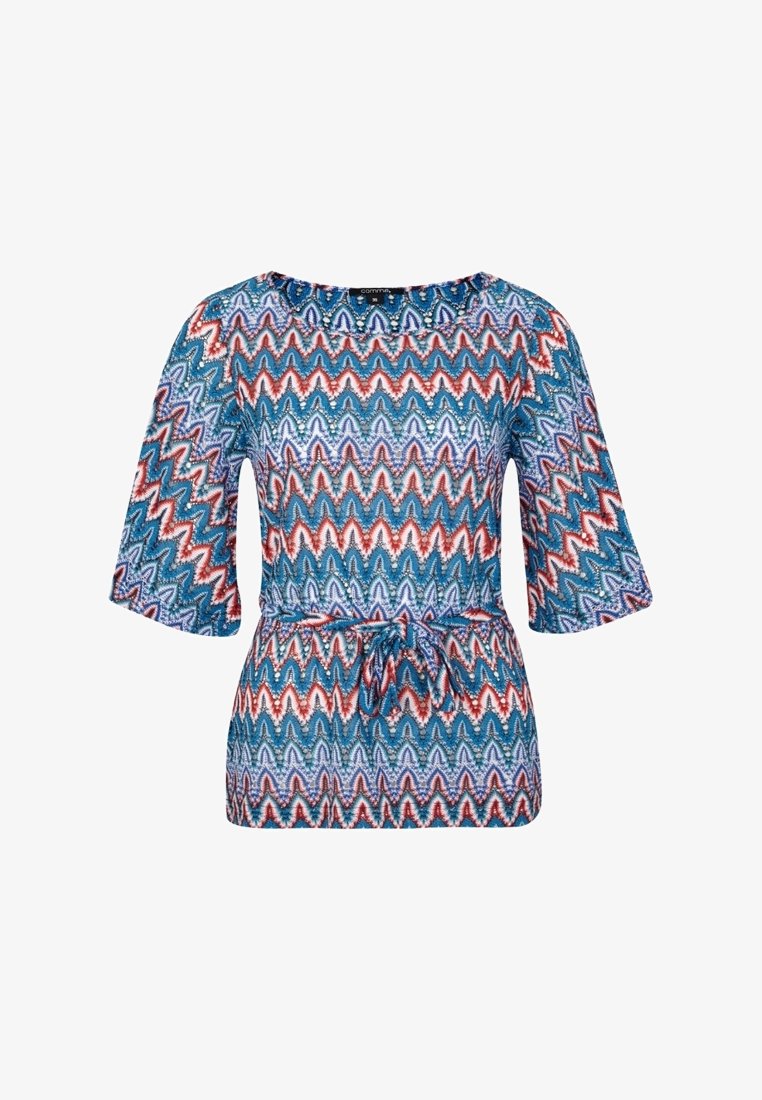 comma Sweter