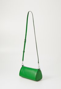 kate spade new york LABEL SMOOTH POCHETTE - Rankinė - watercress