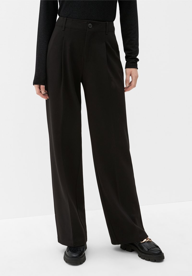 Black wide-leg trousers featuring a high waist, front pleats, and a single button closure. Smooth texture and minimalistic design.