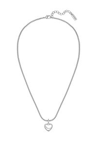Strieborný retiazkový náhrdelník s hladkým srdcovým príveskom, jemným prepletaním a s uzáverom. Nastaviteľná dĺžka s predlžovacím reťazcom.