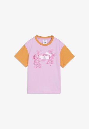 Børne-T-shirt med korte ærmer med lyse lilla krop, orange ærmer og krave, med lyserød tegneserie-Dora og PUMA-logo på fronten.