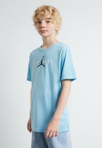 Jordan JUMPMAN - Apdrukāts T-krekls - aquarius blue