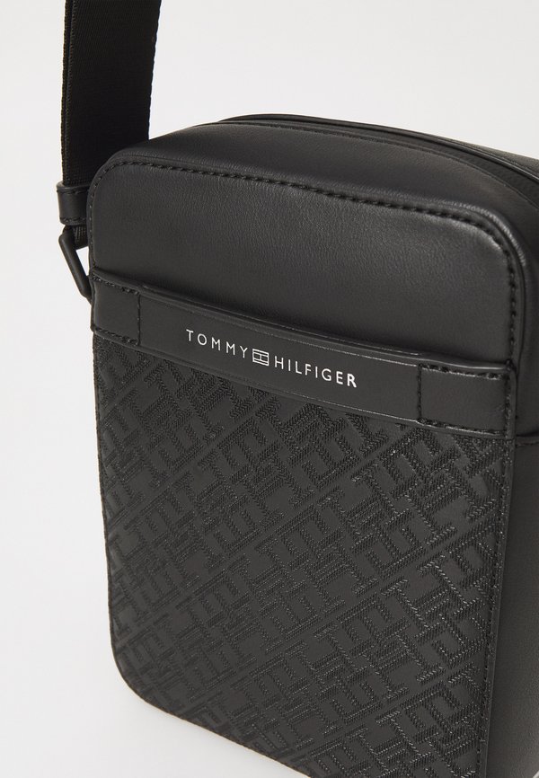 MONOGRAM REPORTER UNISEX - Cross body bag4