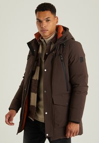 CHASIN' EXPLORER TECH - Zimska jakna - dark brown