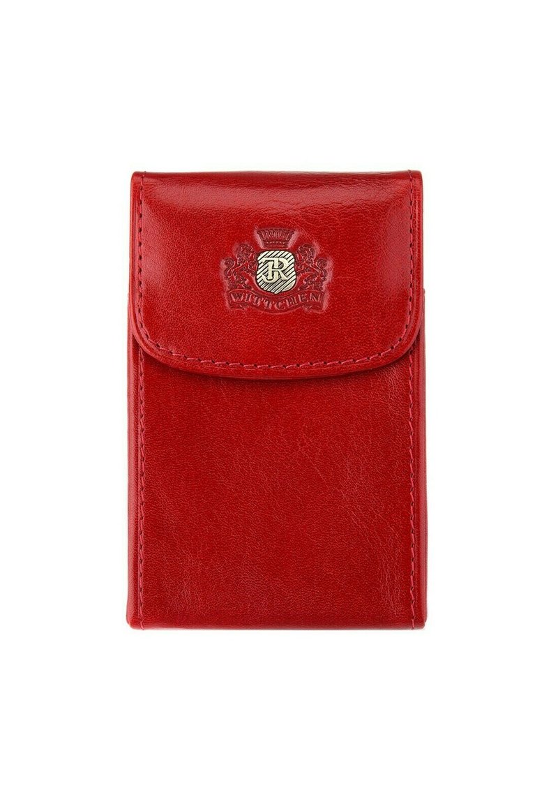 Portafoglio in pelle rossa con texture liscia, pattina curva, logo in rilievo e cuciture a contrasto. Forma rettangolare compatta.