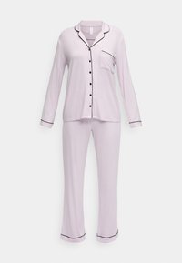 Set de pijama lila deschis, care include o cămașă cu nasturi cu accente negre, mâneci lungi și pantaloni asortați cu accente similare, având o croială relaxată.