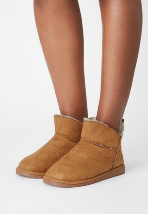 Chaussons - tan