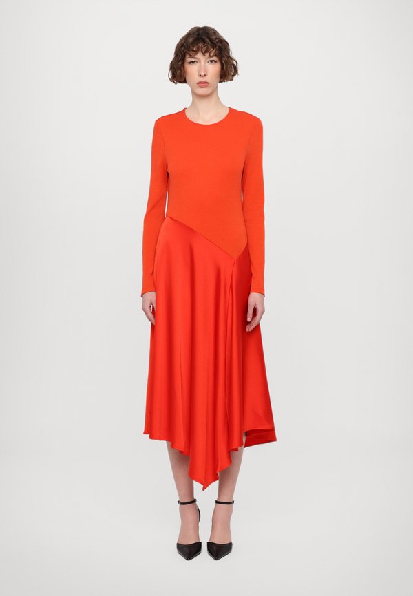 LONG SLEEVE ASYMMETRIC DRESS - Day dress - berry