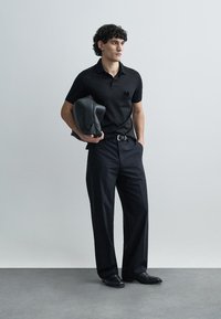 Emporio Armani TROUSER - Kelnės - black beauty