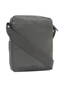 Borsa a spalla grigia in tessuto con forma quadrata, caratterizzata da una superficie testurizzata, tracolla regolabile e chiusura superiore con zip.