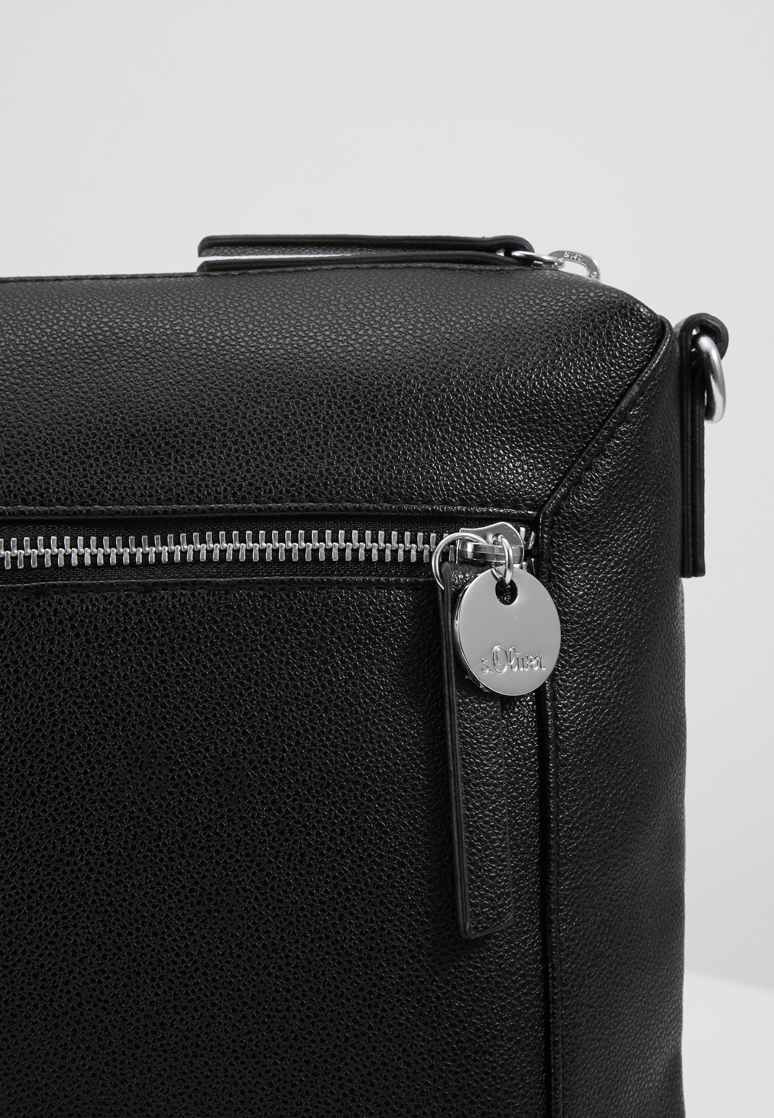 s.Oliver Skulderveske greyblack Zalando.no s.Oliver Skulderveske greyblack Zalando.no