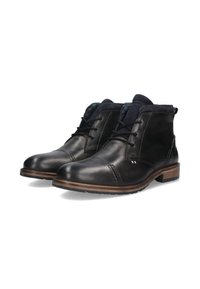 Botas de cuero negras hasta el tobillo con un acabado suave, punta redonda y diseño de cordones. Presenta un collar de ante en color azul marino y una suela de goma marrón.